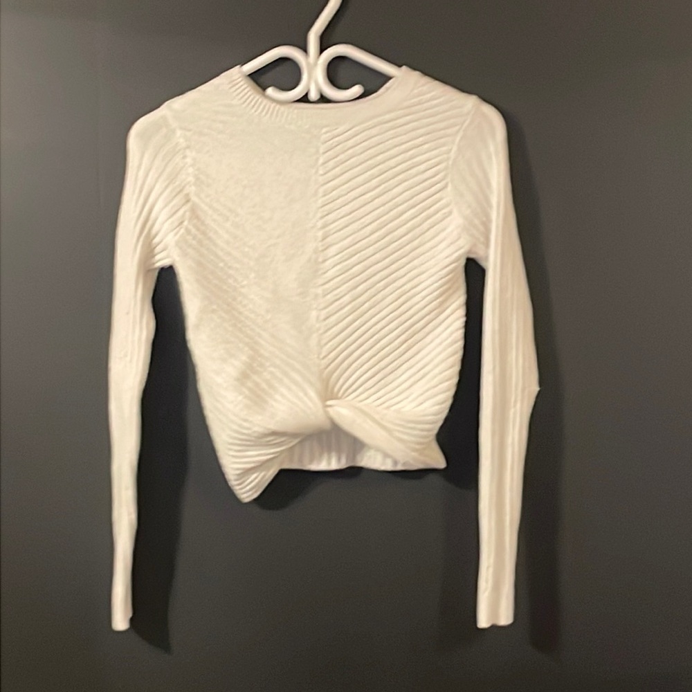 Hollister sweater